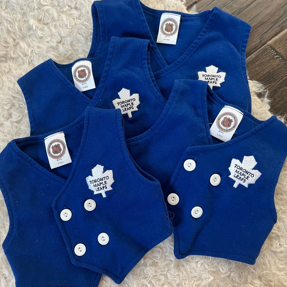 Toronto Maple Leafs Vests (price for 1 / bundle available)